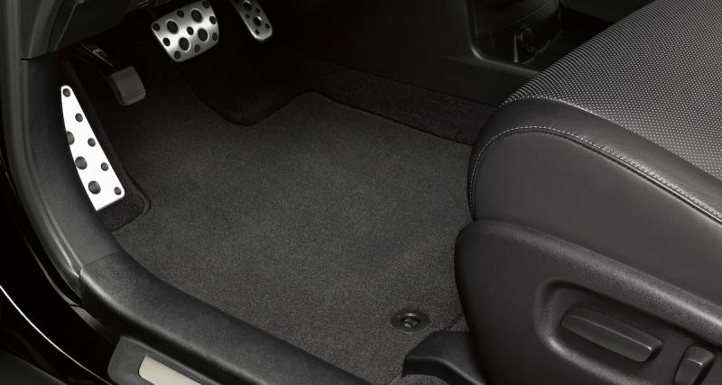 Tapis sur mesure voiture, comment bien le choisir ?
