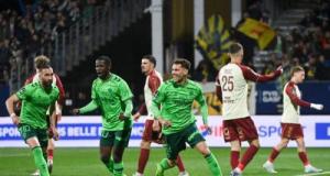 Ligue 2 : Saint-Étienne leader provisoirement après son carton à Pau