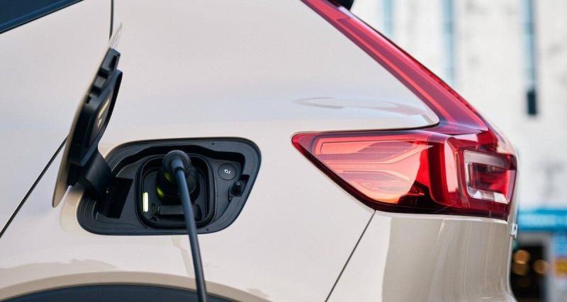 La longévité des batteries de voitures électriques baisse avec la recharge rapide