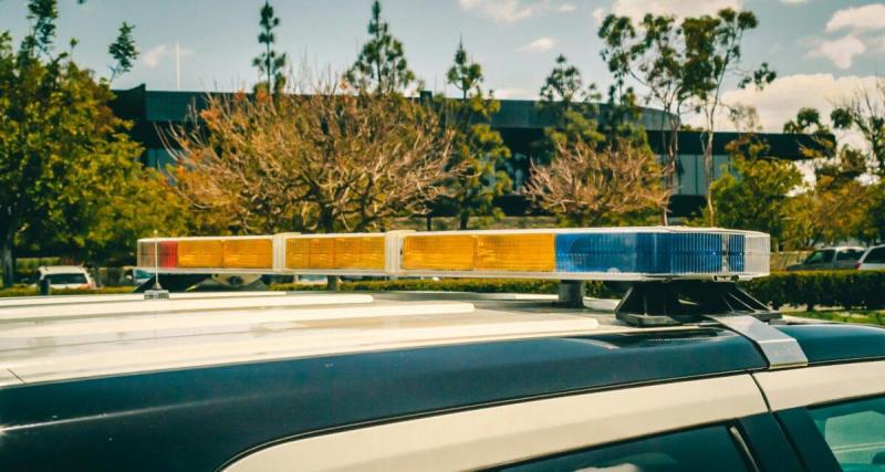  - Signalé disparu, un bébé de 13 mois retrouvé par la police, trois heures plus tard... dans une voiture mise à la fourrière