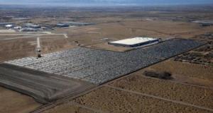 Que font ces 350 000 voitures du groupe Volkswagen dans le désert ?