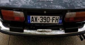 En conflit avec sa voisine, il copie ses plaques d’immatriculations… Elle reçoit de nombreux excès de vitesse