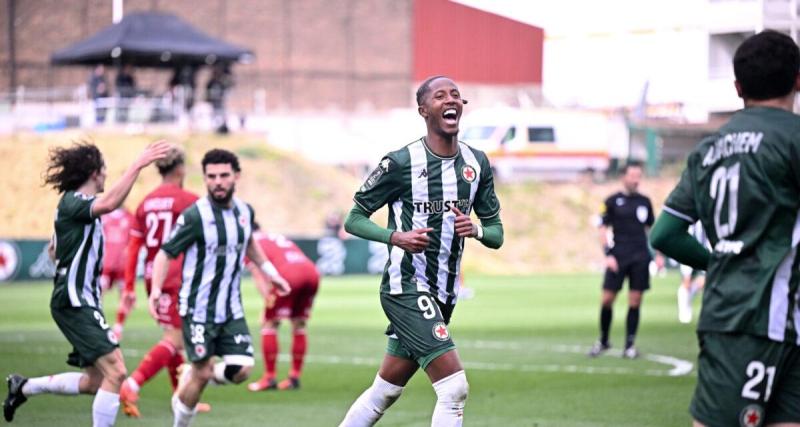  - Ligue 2 : Rodez renverse Reims et conserve son invincibilité sur le fil, le Red Star écarte Dunkerque