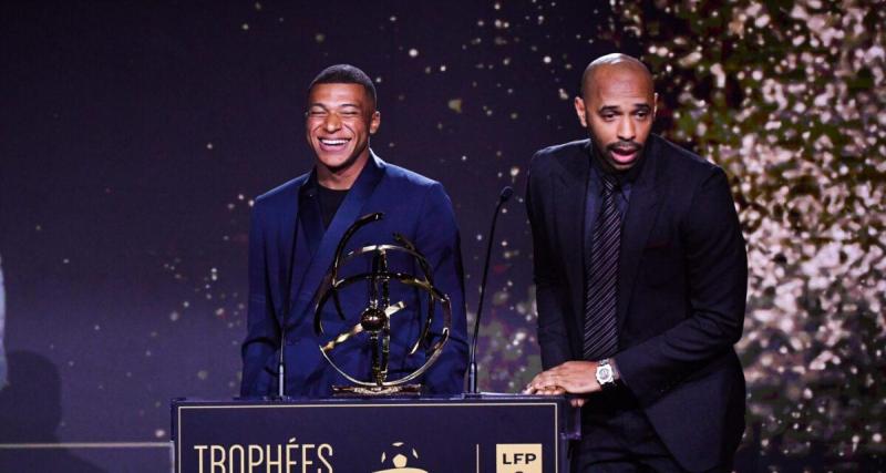  - Henry affiche une musculature folle, Mbappé le chambre direct sur les réseaux