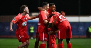 National 2 : Cannes nouveau leader du groupe C, le podium se tient en un point