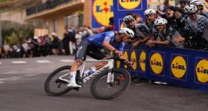 Milan-San Remo : les révélations de Mathieu van der Poel après sa chute inquiétante
