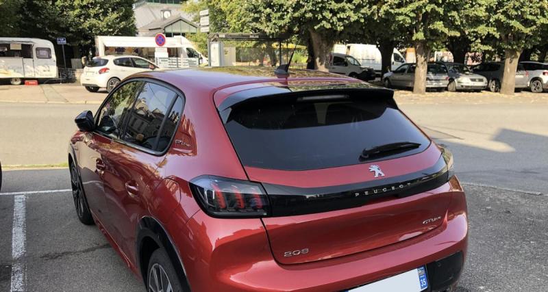 Il vole des pièces sur une voiture pour réparer la sienne… et finit en prison