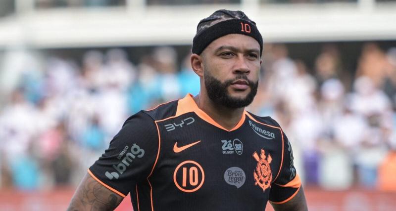  - Brésil - Pays-Bas : Memphis pris la main dans le sac ? Sa réponse après la polémique du téléphone
