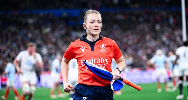  - Une femme au sifflet, une première historique pour le championnat