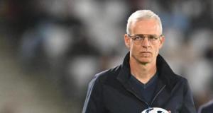 Bordeaux : "Il y a un poids, une histoire dans ce club", Irles croit toujours à la montée