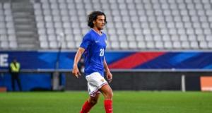 Equipe de France : "J'ai envie de le voir porter le maillot bleu", Baticle se prononce sur le choix de Bouaddi