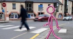 Un geste absurde scandalise le maire de L'Aigle : un dispositif installé pour protéger les piétons dérobé en pleine nuit