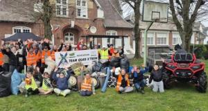 Quand des motards vont nettoyer les chemins, à l'appel de cette association
