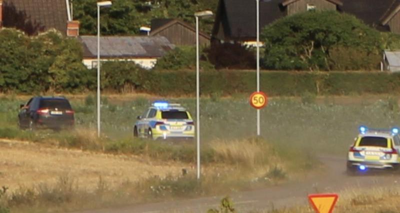 Convoqué pour vol, il arrive… au volant d’une voiture volée