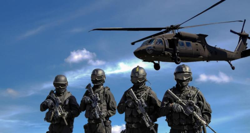  - Il rentre dans une base militaire comme dans GTA et vole des véhicules… Il se souviendra de ne plus recommencer