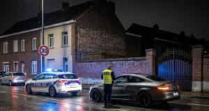 116 km/h en pleine zone 30 : la Police stoppe net un conducteur qui croyait être sur un circuit privé, adieu le permis et retour à la maison à pied