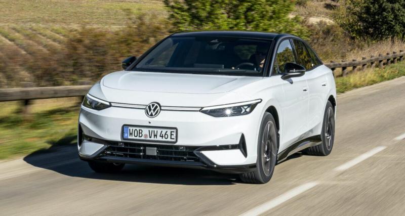 La Volkswagen ID.7 s’offre une variante à petite batterie pour baisser son prix