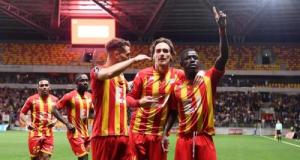 Ligue 2 : Le Mans gifle Pau et continue d'espérer une montée !
