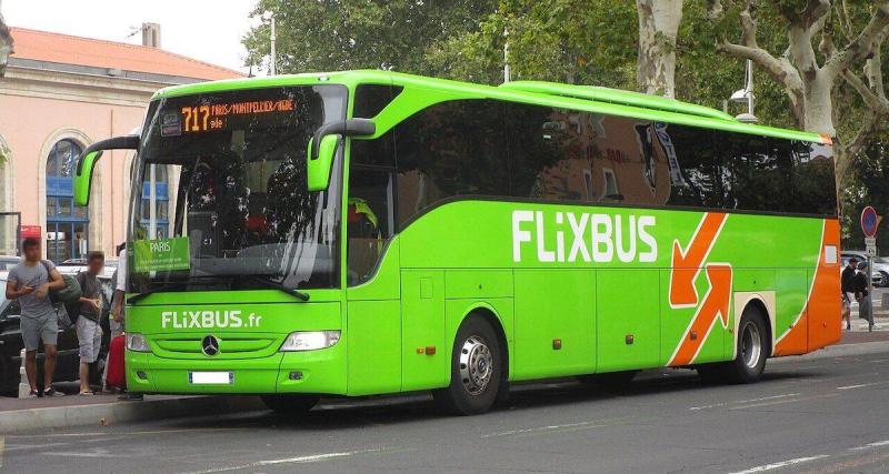  - À cause des prix des carburants, les Français délaissent la voiture pour leurs vacances