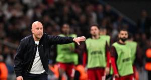 "On a été en mode survie" : l'entraîneur de Liverpool Arne Slot reconnaît son impuissance face au PSG