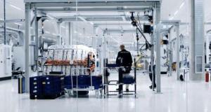 BMW s’associe à un partenaire inattendu pour la batterie de son i7 restylée