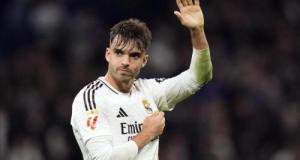 Real Madrid : "Il faut demander à Arbeloa", l'énorme sortie de Raul Asencio devant des supporters