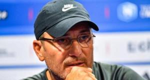 Amiens : "ce but, même en U14, on ne le prend pas", la colère d'Alain Pochat après la défaite contre Pau