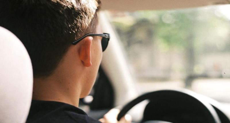  - Flashé en excès de vitesse : il est trahi par ses lunettes et retrouvé grâce à LinkedIn