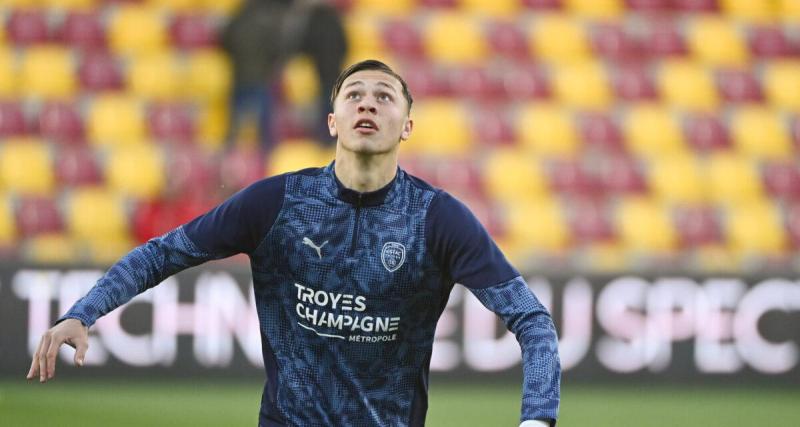  - Mercato : Manchester City en passe de s'offrir le talent français Mathys Detourbet ?