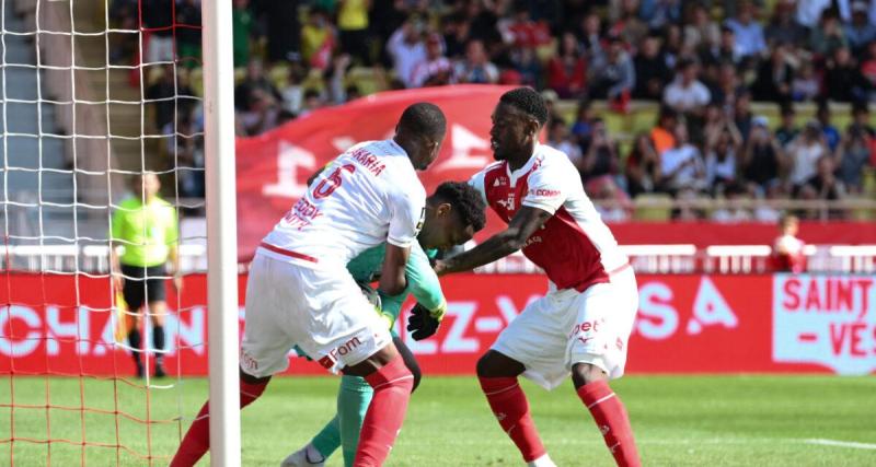  - Dans un match fou, Monaco revient à hauteur d'Auxerre et évite le pire