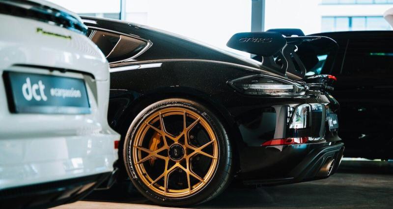 En l’espace de 8 jours, elle achète 10 voitures de luxe : son métier révèle une supercherie d’ampleur