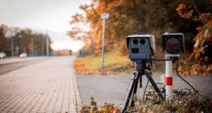 Flashé à 59 km/h… il écope d’une amende de 120 000 € : ce pays européen ne plaisante pas avec les excès de vitesse !