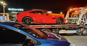 Flashé à 206 km/h sur l’autoroute, sa Ferrari Portofino finit sa course sur le dos de la fourrière : « Chevaux lâchés…permis retiré »