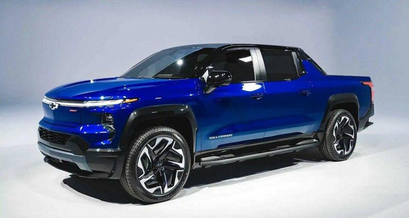 Ce constructeur fait marche arrière sur l'électrique... au pire moment possible ?