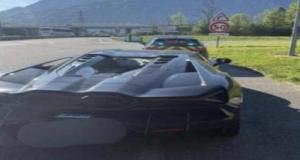 Flashé à plus de 200 km/h au volant d’une Lamborghini, la voiture finit à l’arrêt sur le bas côté