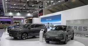 Fini les pauses sur l’autoroute ? Ce constructeur veut intégrer des toilettes dans la voiture