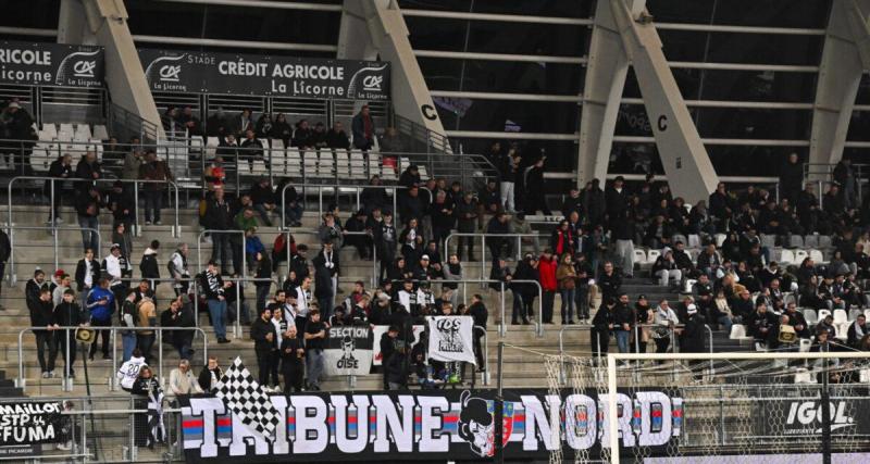  - Incidents en Ligue 2 : « Il y a d’autres moyens de le faire », Alain Pochat répond au comportement des supporters d’Amiens