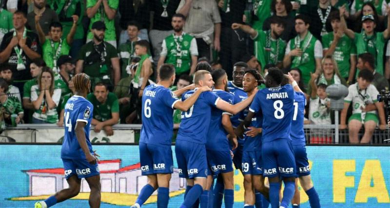  - Ligue 2 : Troyes s'impose à Saint-Étienne et valide sa montée en Ligue 1