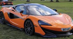 Une McLaren 600LT à plus de 200 000€ détruite après une sortie de route nocturne