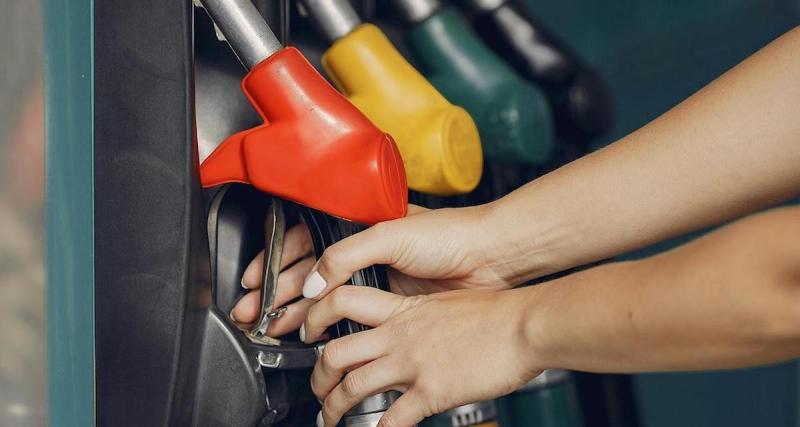 - 8 centimes d'un coup, le prix du diesel continue de baisser