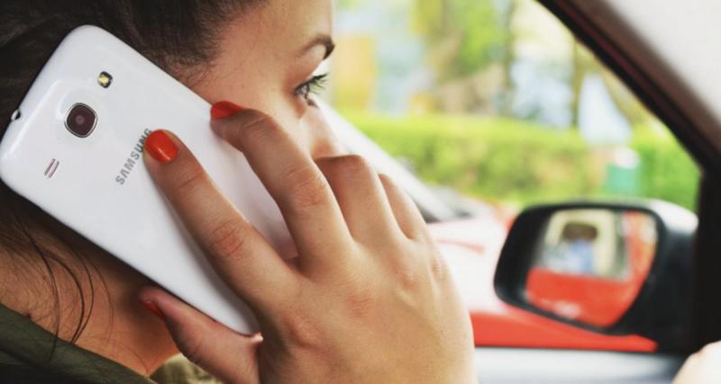  - Téléphone au volant : suspension immédiate du permis dans quatre départements dès le 1er mai 2026