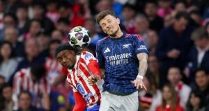 Atletico - Arsenal : Ben White marche sur le logo madrilène, Simeone dans une colère noire