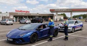 Il loue une Lamborghini SVJ pour le week-end et se fait flasher à 252 km/h : permis retiré, voiture saisie, tribunal au bout