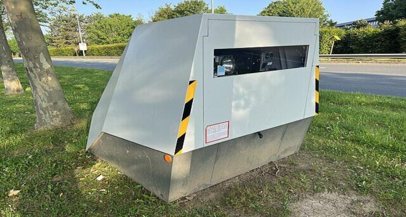 À peine installé, déjà vandalisé : ce radar n'aura tenu qu'une semaine avant d'être mis hors service