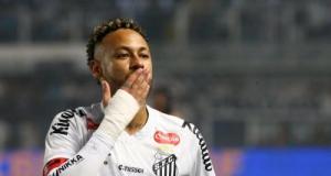L'improbable baffe de Neymar au fils de Robinho à l'entraînement