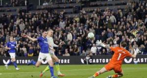 Manchester City arrache le nul à la dernière seconde contre Everton mais laisse Arsenal prendre de l'avance