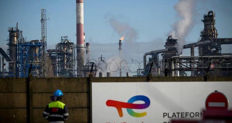  - TotalEnergies est accusé de ne pas aider à la baisse du prix des carburants