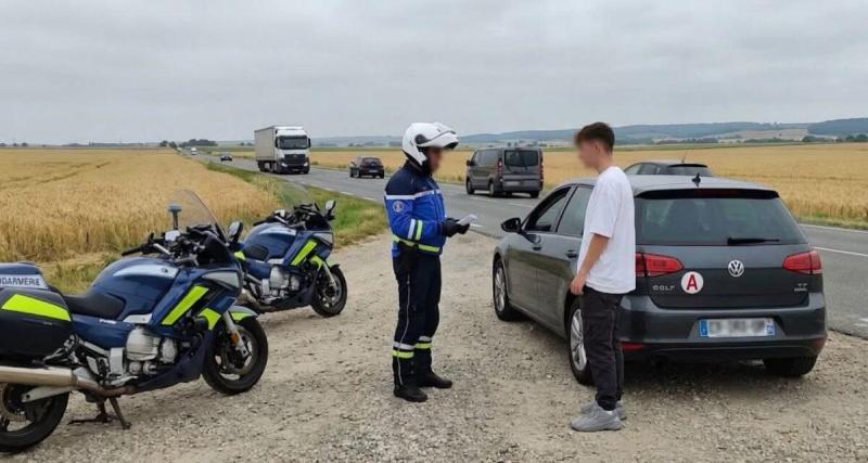 Il décroche à peine son permis probatoire à 17 ans… et se fait déjà flasher à 143 km/h sur une route à 80