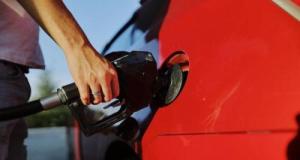 Le prix des carburants a un effet catastrophique sur les vacances des Français