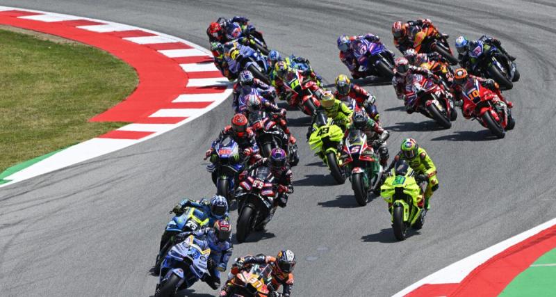  - GP de Catalogne : énorme accident après un problème sur la moto d’Acosta, Márquez évacué sous drapeau rouge